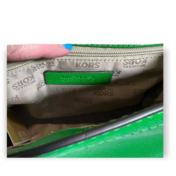 Michael Kors Dillon Studded Messenger Bag Leather Palm New With Tags STD MD - Picture 9 of 12